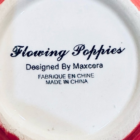 🌟HP🌟Flowing Poppies Red Poppy Flowers 3 Section Relish Snack Serving Dish - Picture 9 of 9